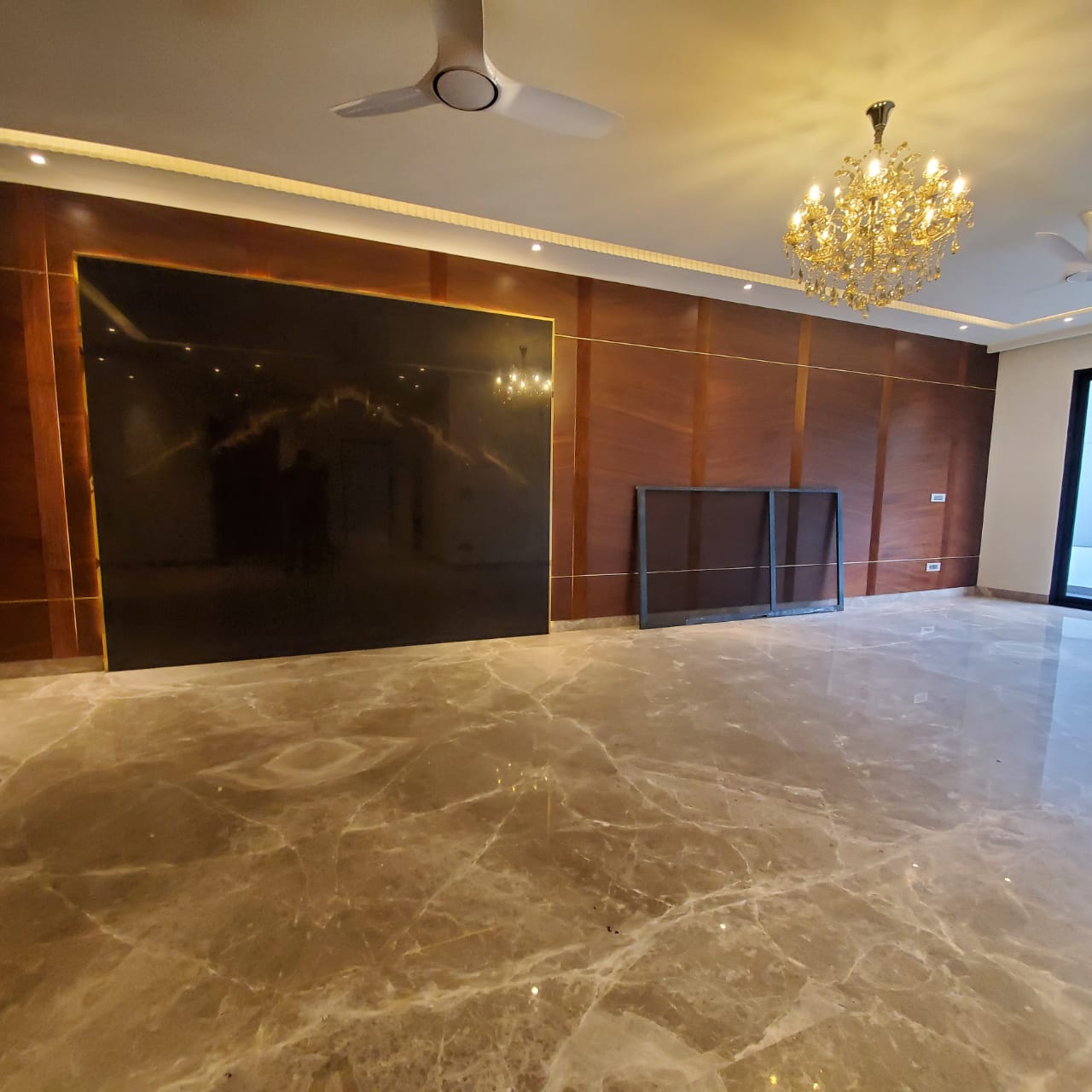 Builder Floor - DLF Phase 1